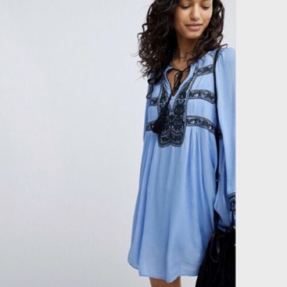 Free People Wind Willow Embroidered Mini Dress Size Small - Picture 1 of 10